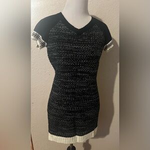 Black & White Short-Sleeve Knit Mini Dress